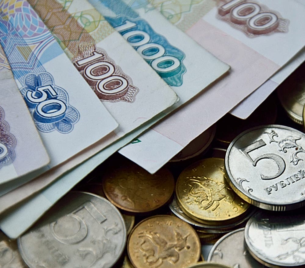 Стоимость дверей из пластика
